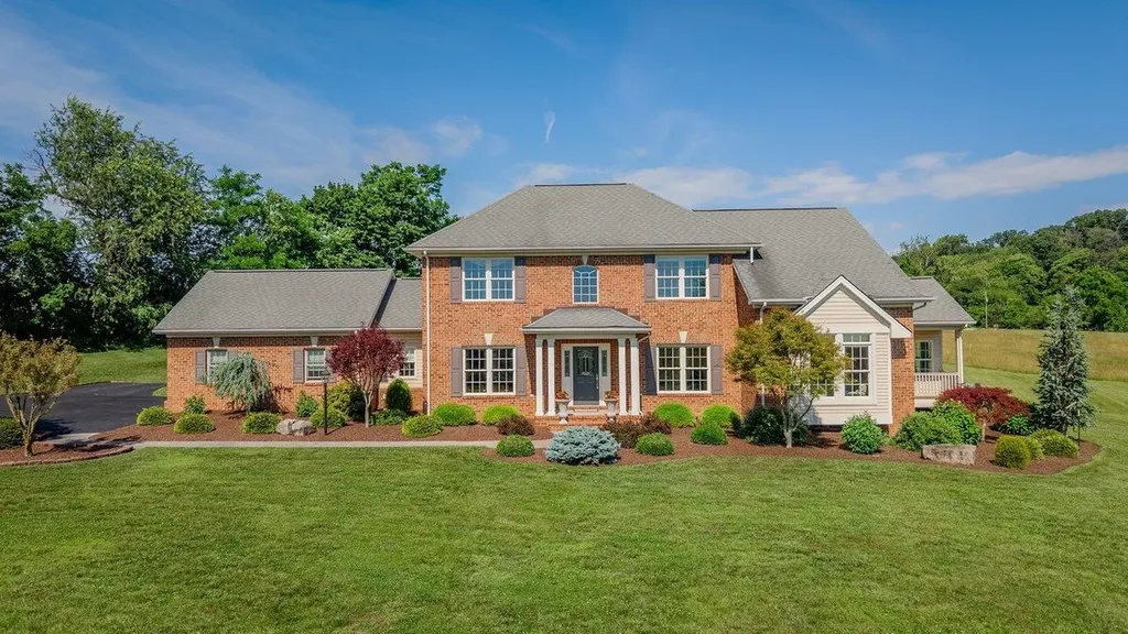 17707 Andrick Mill Road Timberville VA 22853