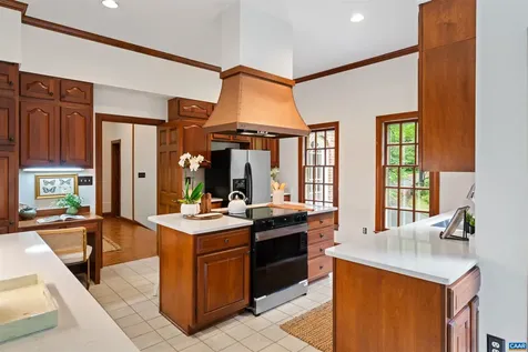 715 Tanglewood Road Charlottesville VA 22901