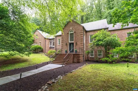 715 Tanglewood Road Charlottesville VA 22901