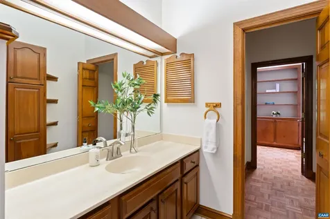 715 Tanglewood Road Charlottesville VA 22901