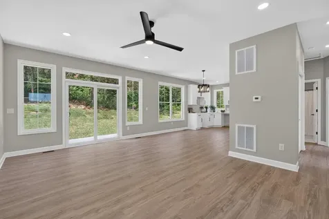 211 Suffolk Drive Rockingham VA 22801