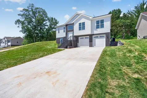 211 Suffolk Drive Rockingham VA 22801