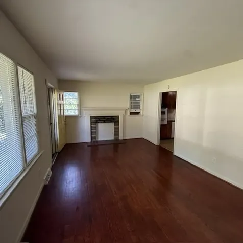 107 Nottingham Drive Staunton VA 24401