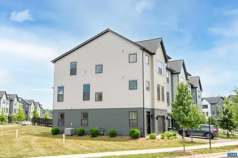 2217 Fowler Circle Charlottesville VA 22901