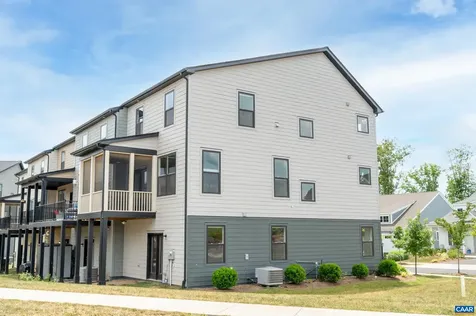 2217 Fowler Circle Charlottesville VA 22901