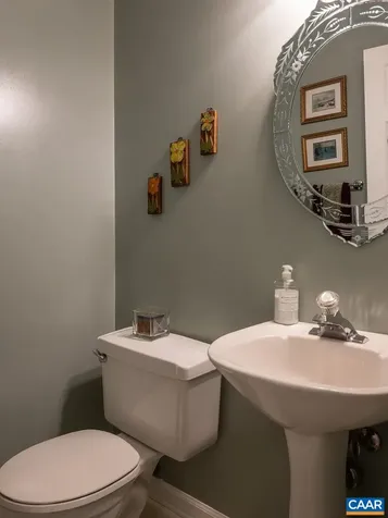 1335 Wimbledon Way Charlottesville VA 22901
