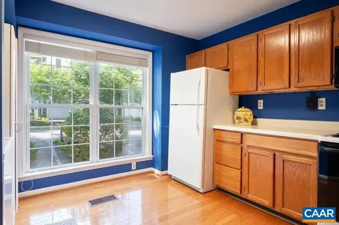 1335 Wimbledon Way Charlottesville VA 22901