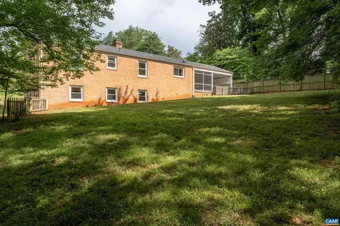 1636 Meadowbrook Heights Road Charlottesville VA 22901