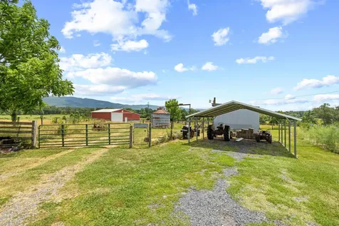 139 Teter Road Grottoes VA 24441
