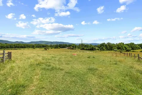 139 Teter Road Grottoes VA 24441