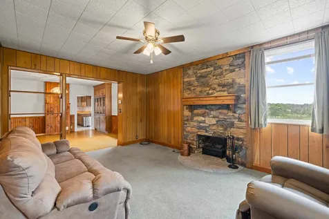 139 Teter Road Grottoes VA 24441