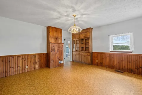 139 Teter Road Grottoes VA 24441