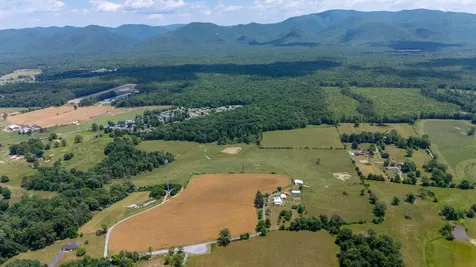 139 Teter Road Grottoes VA 24441