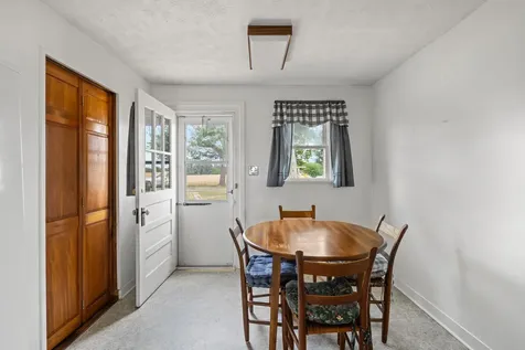 139 Teter Road Grottoes VA 24441