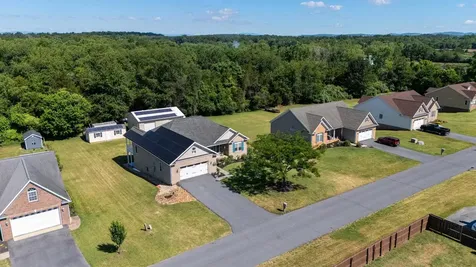 1705 Holly Avenue Grottoes VA 24441