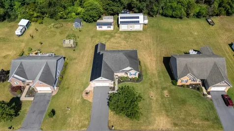 1705 Holly Avenue Grottoes VA 24441