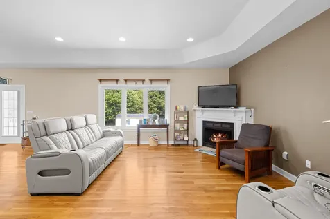 1705 Holly Avenue Grottoes VA 24441