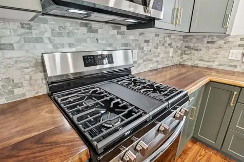 575 Hawkins Street Harrisonburg VA 22801