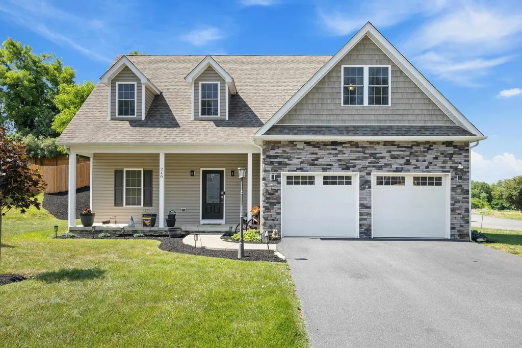 240 Claybrook Drive Waynesboro VA 22980