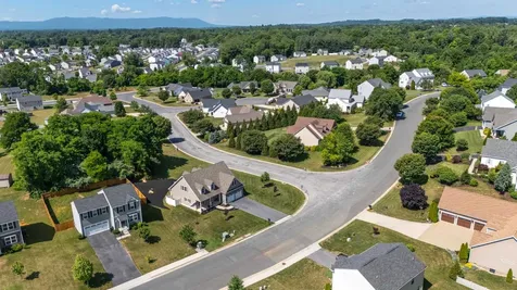 240 Claybrook Drive Waynesboro VA 22980