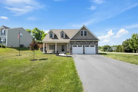 240 Claybrook Drive Waynesboro VA 22980