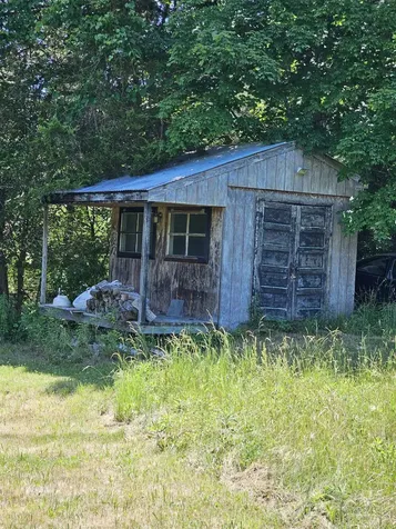 2105 Coles Mountain Road Hot Springs VA 24445
