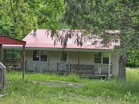 2105 Coles Mountain Road Hot Springs VA 24445