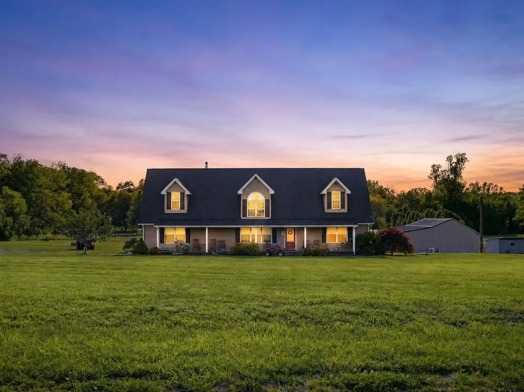 510 Horseshoe Circle Stuarts Draft VA 24477