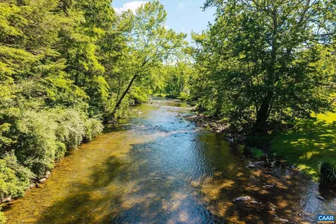 7449 Richardson Gorge Road Hot Springs VA 24445
