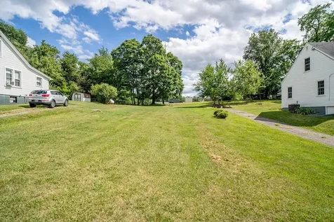 344 Mary Gray Lane Staunton VA 24401