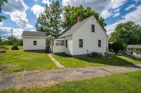 344 Mary Gray Lane Staunton VA 24401
