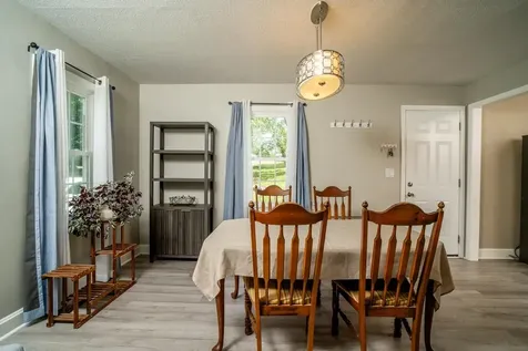 344 Mary Gray Lane Staunton VA 24401