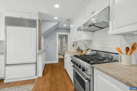 1868 Edgewood Lane Charlottesville VA 22903