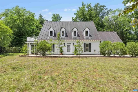 1868 Edgewood Lane Charlottesville VA 22903