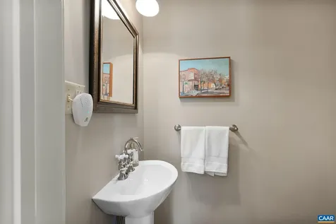 1868 Edgewood Lane Charlottesville VA 22903