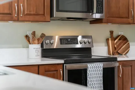 1641 Brightfield Place Charlottesville VA 22901