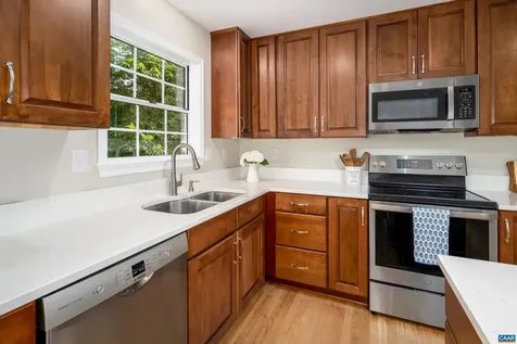 1641 Brightfield Place Charlottesville VA 22901