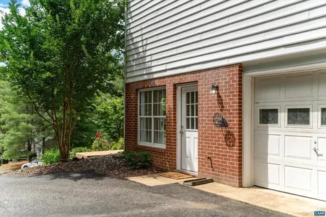 1641 Brightfield Place Charlottesville VA 22901
