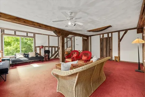 6602 Middlebrook Road Raphine VA 24459
