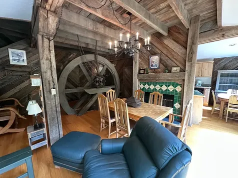 6602 Middlebrook Road Raphine VA 24459