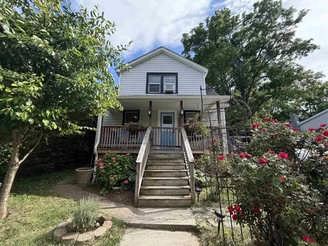 1620 Plunkett Street Staunton VA 24401