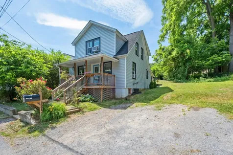 1620 Plunkett Street Staunton VA 24401
