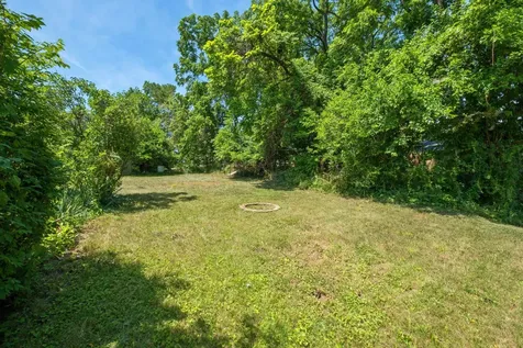 1620 Plunkett Street Staunton VA 24401