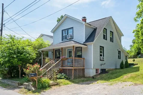 1620 Plunkett Street Staunton VA 24401