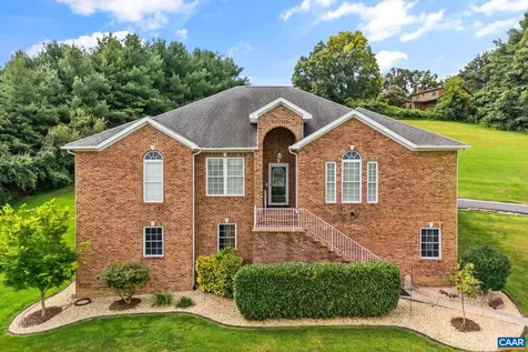 93 Cedar Creek Lane Fort Defiance VA 24437