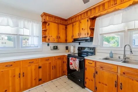 603 Gibbons Avenue Elkton VA 22827