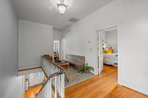 923 Augusta Street N Staunton VA 24401