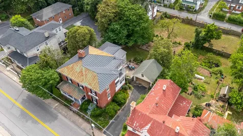 923 Augusta Street N Staunton VA 24401