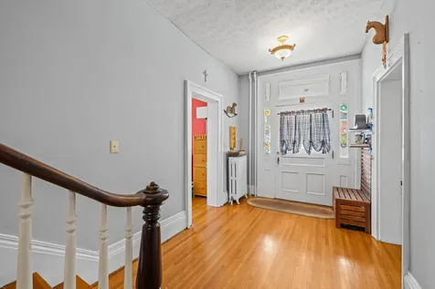 923 Augusta Street N Staunton VA 24401
