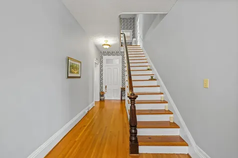 923 Augusta Street N Staunton VA 24401